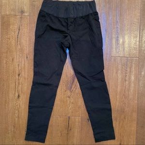 GAP Maternity Stretch Band Skinny Jean